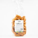 Taralli with dried tomatoes